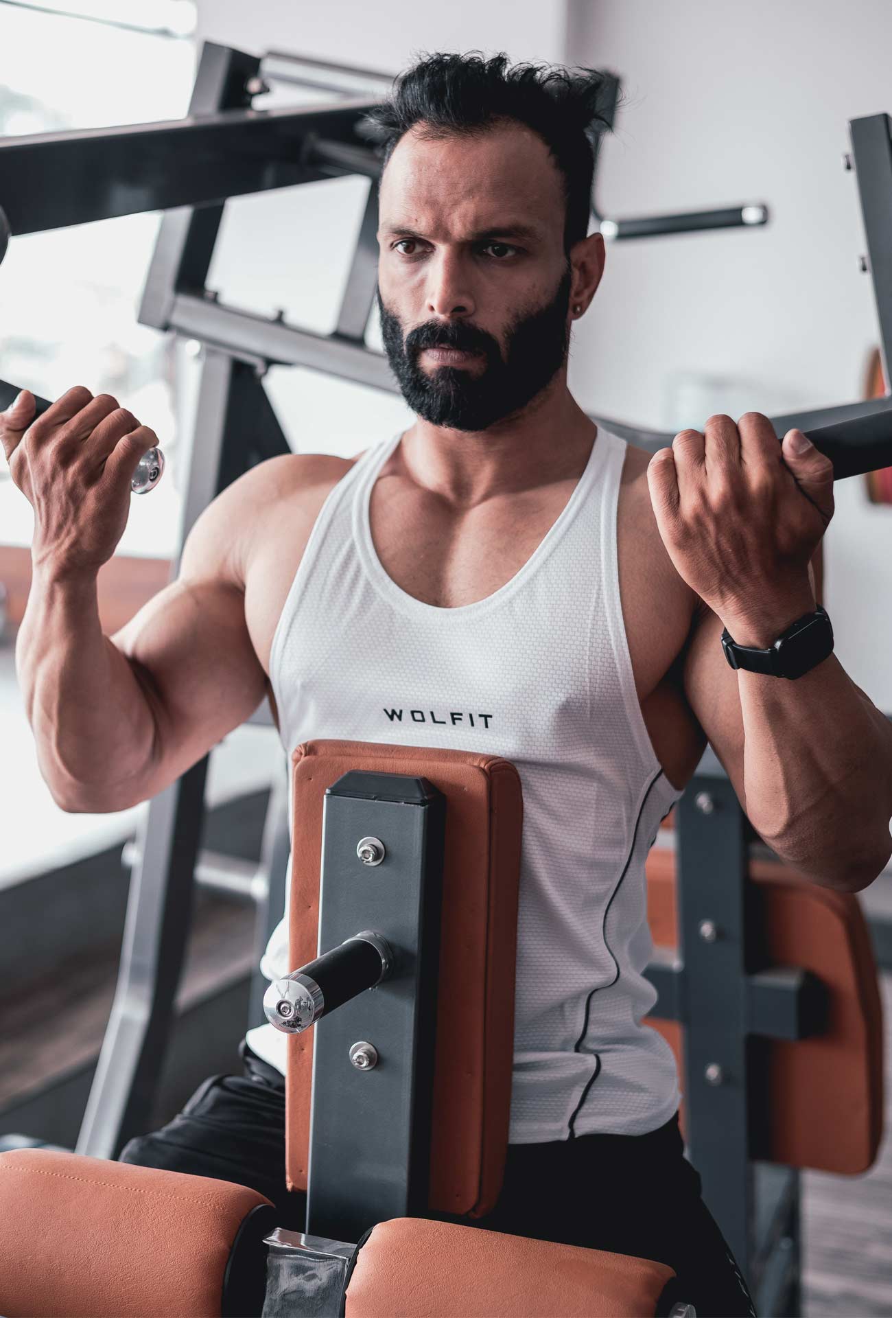 stringer-white-wolfit-bold