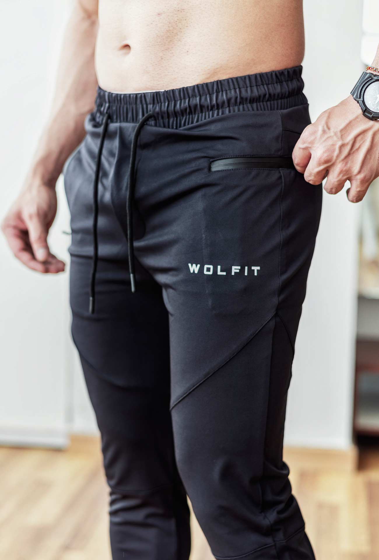 vertex-jogger-black-wolfit-trackpant
