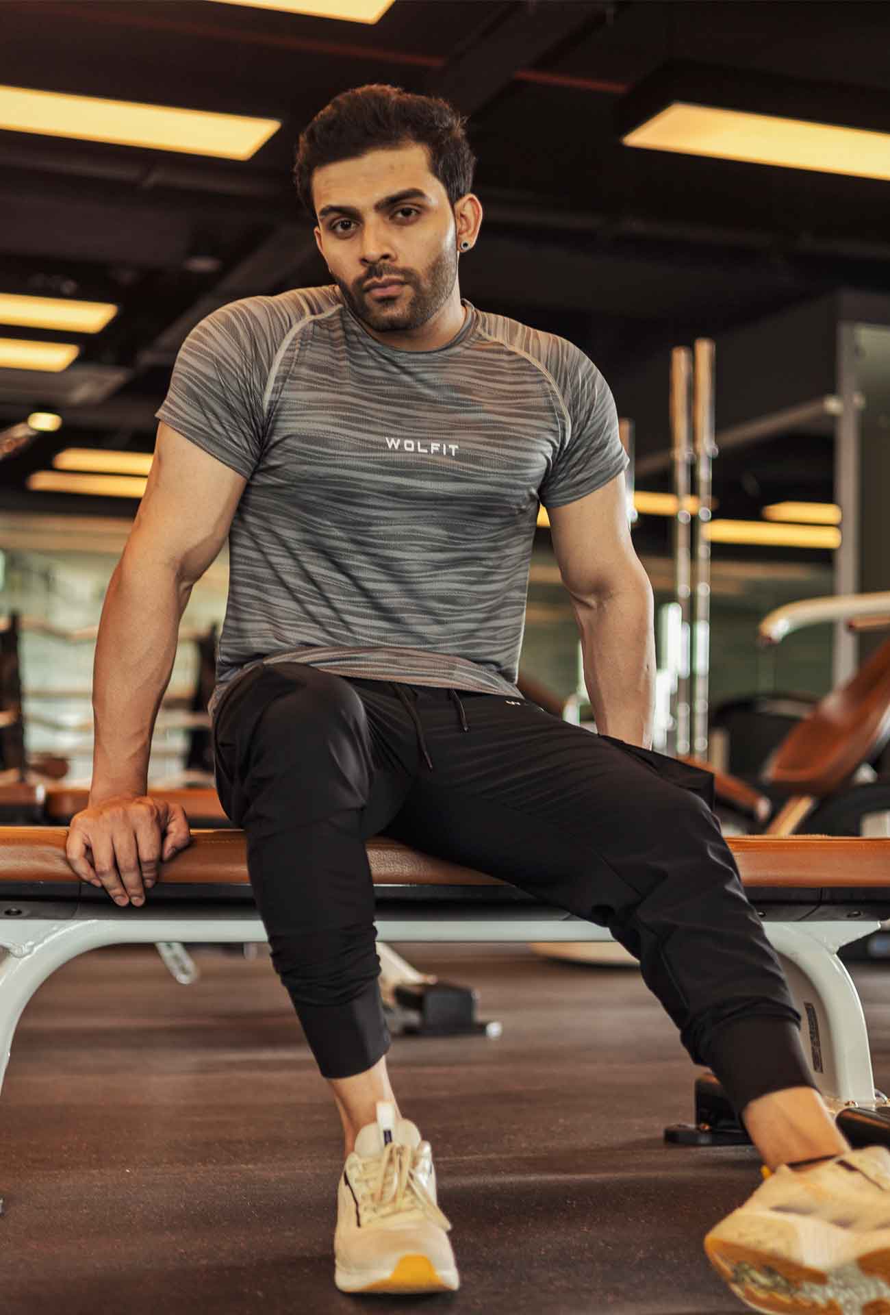 flow-wolfit-tshirt--dark-grey