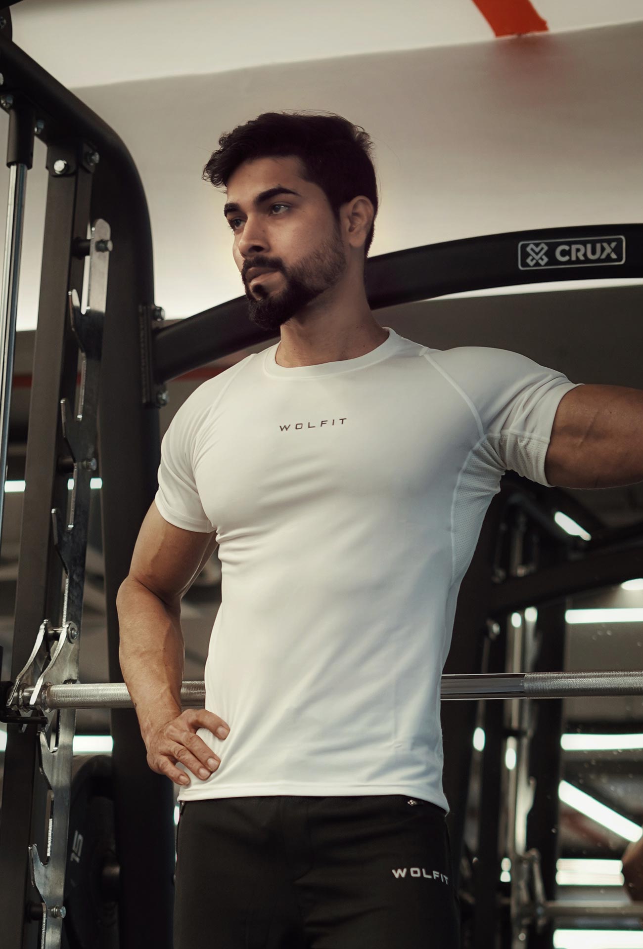 501-white-sleeve-compression-half-1