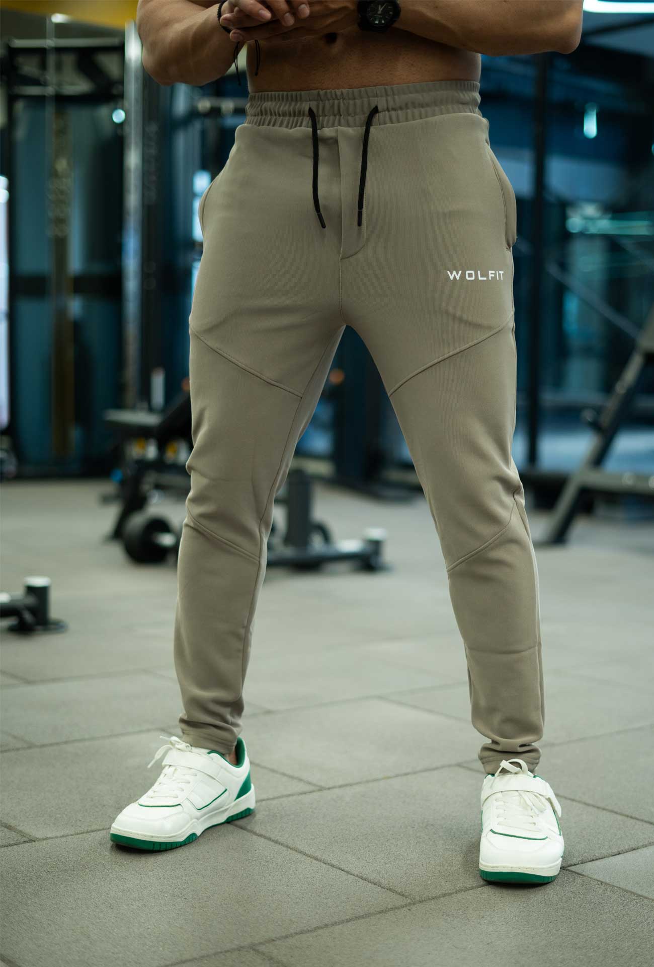tapered-super-cord-trackpant-mink-wolfit